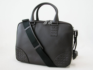 ボッテガヴェネタスーパーコピー BOTTEGAVENETA ビジネスバッグ 202613V4641-2040 ダークブラウン