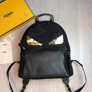 FENDI ( フェンディスーパーコピー ) ゴールド アイ レザーバックパック FD077