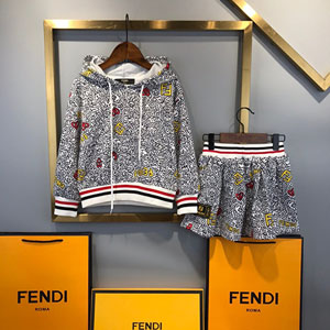 FENDI (フェンディスーパーコピー) セットアップ ガールスタイル aw20 パロディ 子供服 FD083