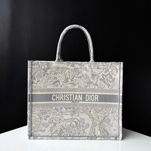 ディオール スーパーコピー DIOR BOOK TOTE M1286ZTDT_M932