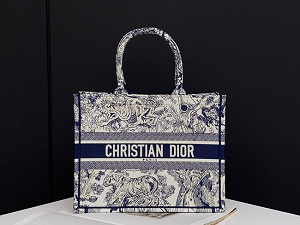 ディオール スーパーコピー DIOR BOOK TOTE M1296ZTDT_M808