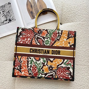 ディオール スーパーコピー DIOR BOOK TOTE M1286ZJAP_M885