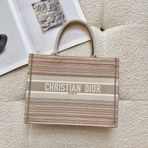 ディオール スーパーコピー DIOR BOOK TOTE M1296ZRFO_M885