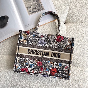 ディオール スーパーコピー DIOR BOOK TOTE M1296ZWRF_M941