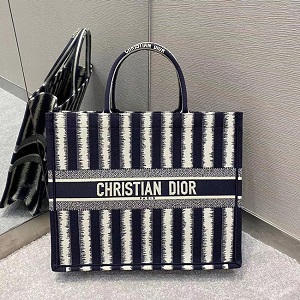 ディオール スーパーコピー DIOR BOOK TOTE M1286ZRFQ_M912