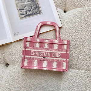 ディオール スーパーコピー DIOR BOOK TOTE ミニバッグ S5475ZRFQ_M912