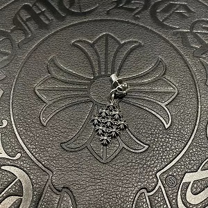 クロムハーツスーパーコピー Chrome Hearts ピアス CHNO-007 Silver925