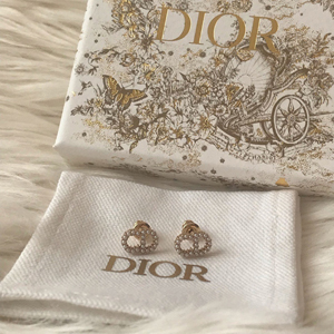 Dior キラキラクリスタル「月の光」CDピアス☆Gold, Silver DR-017