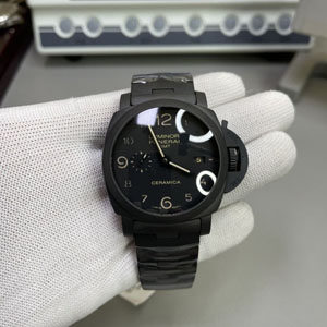 VS Factory新作 パネライコピー ルミノール 1950 3デイズ GMT トゥットネロ PAM00438 「今までで最も本物に近いコピー」登場！