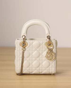 ディオール LADY DIOR ミニバッグ ホワイト（M0505ONGE_M030）