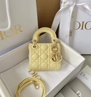 ディオール LADY DIOR マイクロバッグ イエロー（S0856ONGE_M26Y）