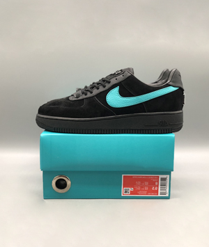 ティファニー ナイキ スーパーコピー エアフォースワン ロー カジュアルシューズ DZ1382-001  （TIFFANY & CO. × NIKE AIR FORCE 1 LOW ）