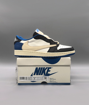 ナイキJordan 1 x トレビスカット x Fragment  DM7866-140 （NIKE x Travis Scott x Fragment Air Jordan 1 Low）スーパーコピー