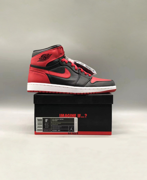 NIKE Air Jordan 1 Retro High “Banned” 2011 レトロなバスケットシューズ 432001-001 スーパーコピー