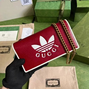 adidas x Gucci スーパーコピー チェーン ウォレット レッド （621892 UZ3BG 6484）