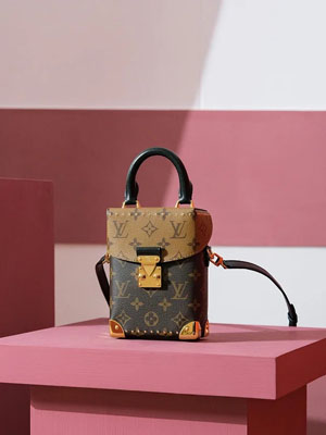 Louis Vuitton/ルイヴィトン カメラボックス ショルダーバッグ （M82465）