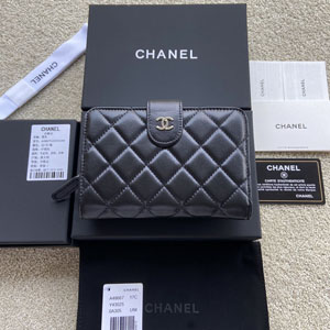 CHANEL シャネル スーパーコピー  二つ折り財布 A48667 15x10x2.5CM