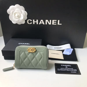 CHANEL シャネル  スーパーコピー ボーイ ジップ コインパース A80602 11x7.5CM