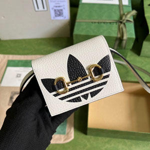 GUCCI スーパーコピー グッチ 702248 ADIDAS X GUCCI ホースビット付き カードケース ホワイト