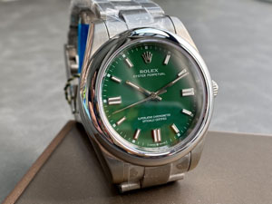 ロレックススーパーコピー Rolex ミルガウス41mm MILGAUSS Rx159登場！これは見逃せないな！