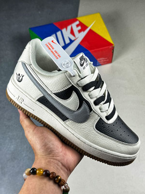 ナイキスーパーコピー Air Force 1 Low 07 CC2569 088登場！これは見逃せないな！