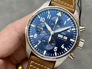 【ZF工場出品】IWC スーパーコピー パイロット?ウォッチ?クロノグラフ“プティ?プランス” IW377714