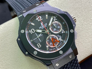 【HB工場出品】ウブロ スーパーコピー HUBLOT ビッグ バン ブラック マジック 301.CX.130.RX 44 mm