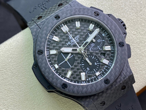 【HB工場出品】ウブロ スーパーコピー HUBLOT ビッグバン カーボン 301.QX.1724.RX 44mm