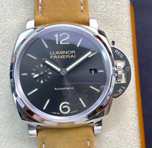 【VS工場出品】OFFICINE PANERAI パネライ スーパーコピー ルミノール1950 ドゥエ 3デイズ オートマティック アッチャイオ PAM00904 42mm