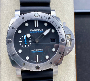 【VS工場出品】OFFICINE PANERAI パネライ スーパーコピー ルミノール サブマーシブル PAM01229 44mm