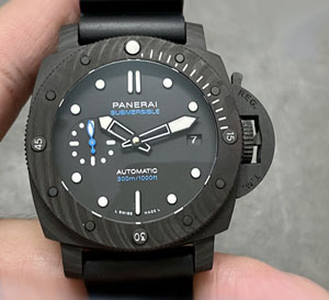 【VS工場出品】OFFICINE PANERAI パネライ スーパーコピー ルミノール サブマーシブル カーボテック PAM02231 42mm