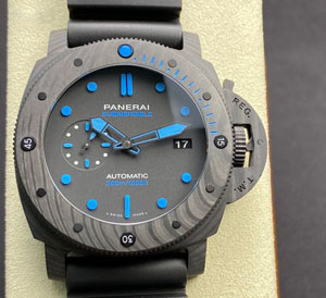 【VS工場出品】OFFICINE PANERAI パネライ スーパーコピー サブマーシブル カーボテック PAM01616 47mm