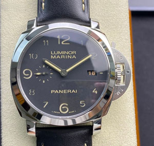 【VS工場出品】OFFICINE PANERAI パネライ スーパーコピー ルミノール マリーナ 1950 3デイズ オートマチック PAM00359 44mm