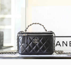 CHANEL シャネル スーパーコピー チェーンクラッチ バニティバッグ（AP3593 B14291 10601）