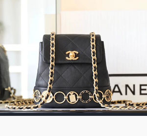 CHANEL シャネル スーパーコピー スモール バックパック ブラック（AS4275 B13658 94305）