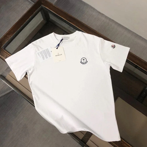 Moncler モンクレール スーパーコピー 2024ss新作の丸首プルオーバーのコットンTシャツ 2色 034