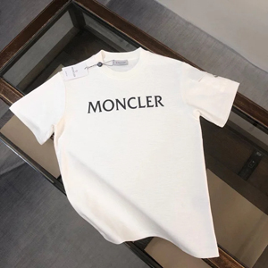 Moncler モンクレール スーパーコピー 2024ss新作の丸首プルオーバーのコットンTシャツ 2色 044