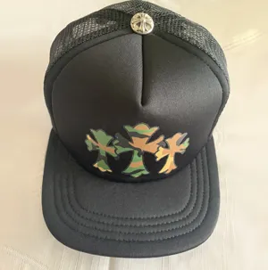 Chrome Hearts クロムハーツ カモプリント クロス トラッカーキャップ CH025