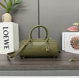 LOEWE ロエベ スーパーコピー アマソナ23 クロップド バッグ（ナパカーフ）オリーブ  A039N23X01