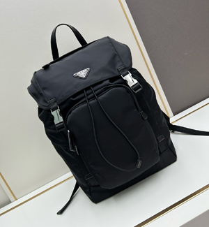 PRADA スーパーコピー プラダ Re-Nylon xサフィアーノレザー バックパック ブラック（2VZ135_2DMG_F0002_V_HOL）