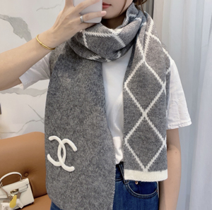 【CHANEL】シャネル スーパーコピー CCロゴ カシミヤマフラー グレー＆ホワイト（AAA326 B17628）