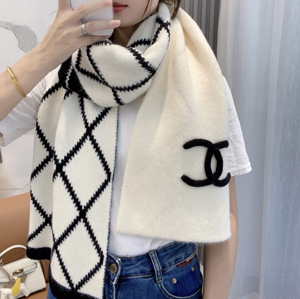 【CHANEL】シャネル スーパーコピー CCロゴ カシミヤマフラー ブラック＆ホワイト（AAA326 B17628 NZI04）