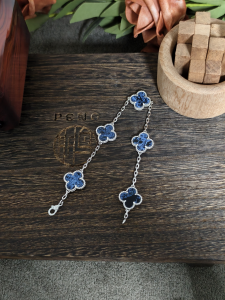 【Van Cleef & Arpels】ヴァンクリーフ＆アーペル アルハンブラ 5モティーフ ブレスレット ピーターサイト プラチナ/シルバー 純銀版