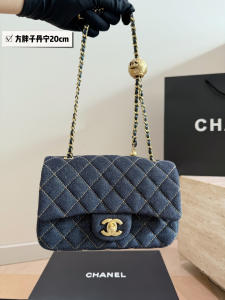 【CHANEL】シャネル クラシック フラップ ミニ デニム ゴールドボール チェーン ショルダーバッグ (公式型番: AS1912B04900CXXXX)
